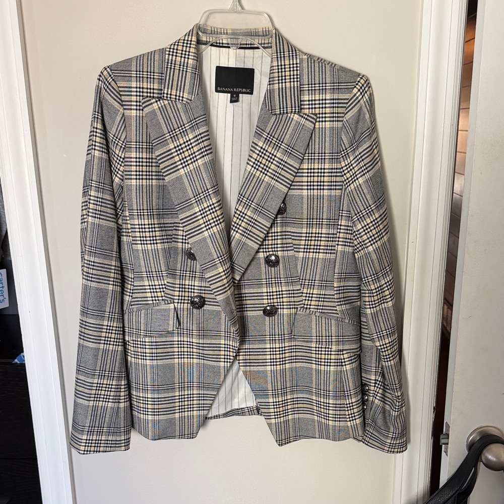 Banana Republic Plaid Double-Breasted Blazer in Gray & Cream with Blue Accents